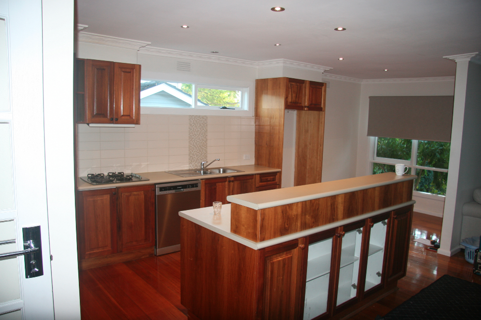 Kitchen Design | Before & After Blackburn North | Prestige Kitchens